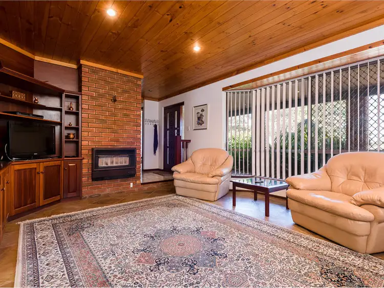26 Robyn Street, Morley WA 6062
