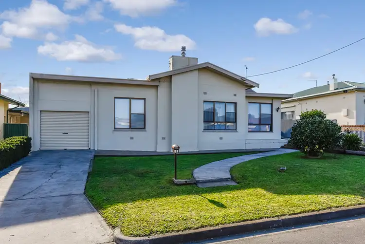 17 Yeates Street, Mount Gambier SA 5290