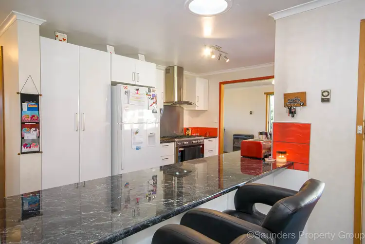 Seventh view of Homely house listing, 6 Berkeley Court, Miandetta TAS 7310