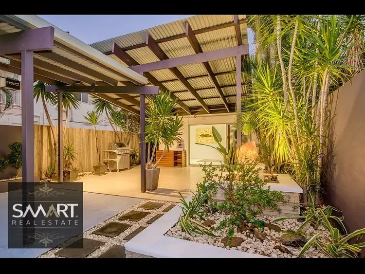 Fourth view of Homely semi-detached listing, 1/11 Darrambal Street, Chevron Island QLD 4217