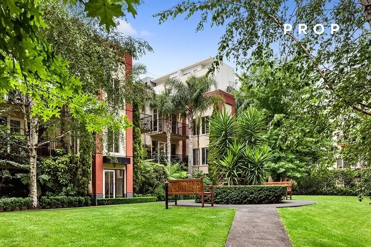 Main view of Homely apartment listing, 6/39 Bouverie Street, Carlton VIC 3053
