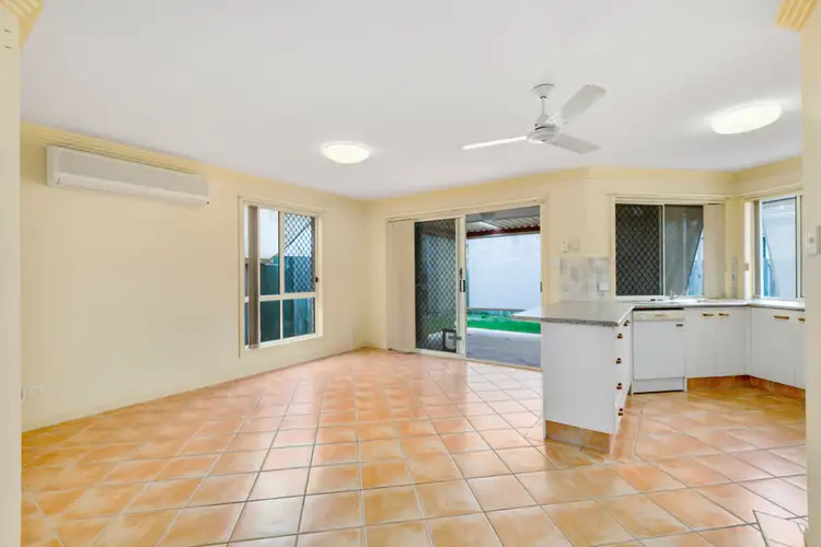 Sixth view of Homely semi-detached listing, 2/28 Aberdeen Court, Highland Park QLD 4211