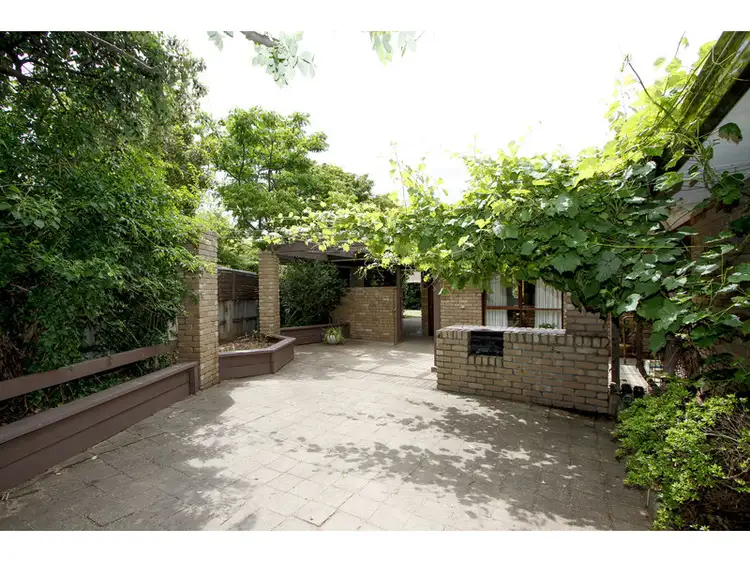 Fourth view of Homely house listing, 3 Edward Court, Sale VIC 3850