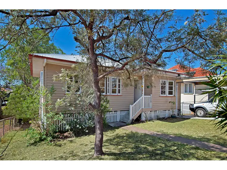 Main view of Homely house listing, 32 Orontes Road, Yeronga QLD 4104