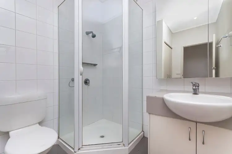 Sixth view of Homely apartment listing, 20/6 Pertobe Road, Warrnambool VIC 3280