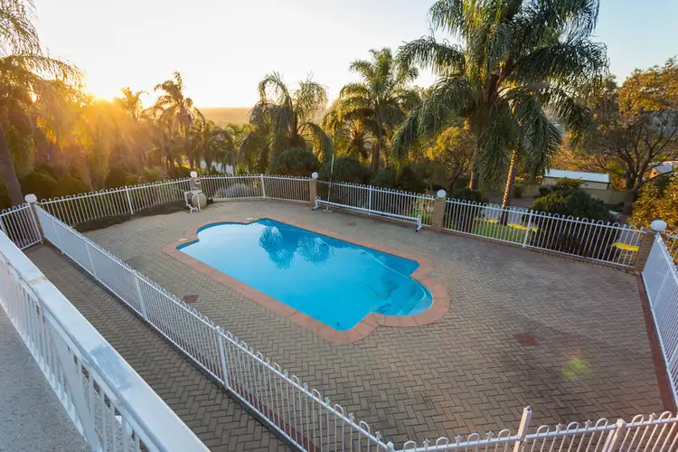 43 Rushton Terrace, Mount Nasura WA 6112