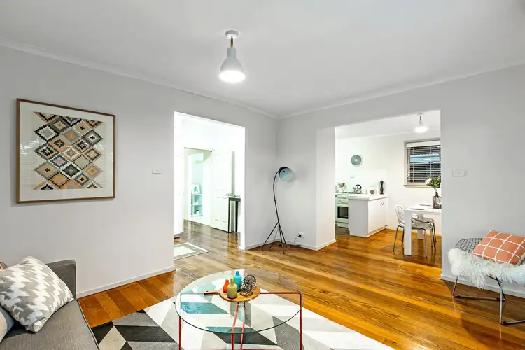 1/52 Drinkwater Crescent, Sunshine West VIC 3020