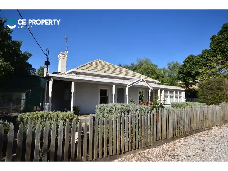 12 Adelaide Road, Palmer SA 5237