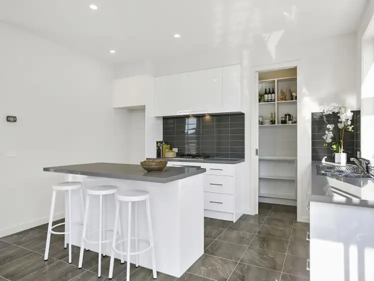 Sixth view of Homely townhouse listing, 3/98 Tanti Avenue, Mornington VIC 3931