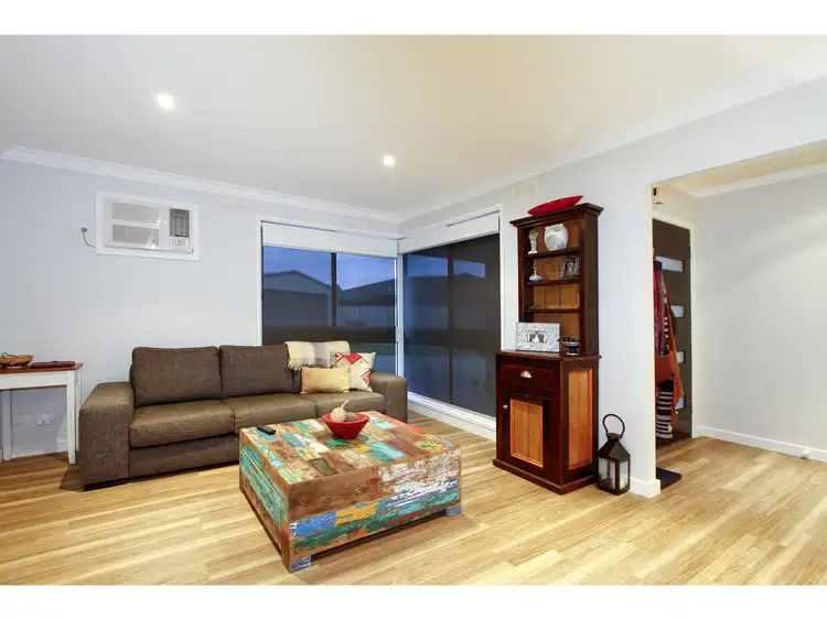 Fifth view of Homely house listing, 2 Maitland Court, Sale VIC 3850