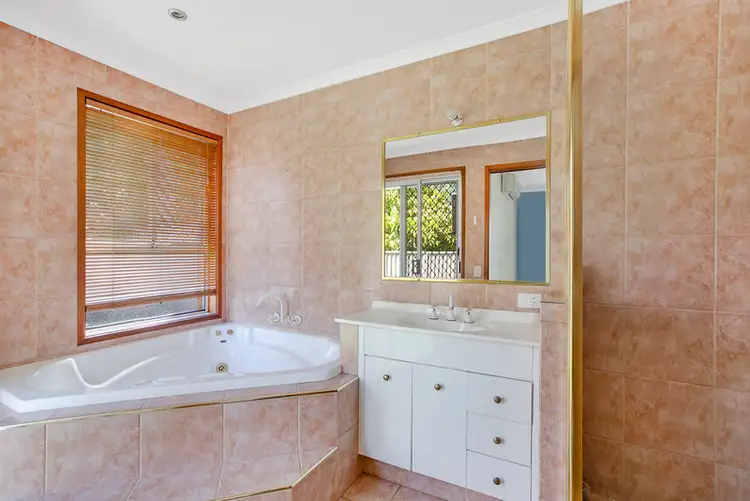 Sixth view of Homely house listing, 19 Burgundy Court, Highland Park QLD 4211