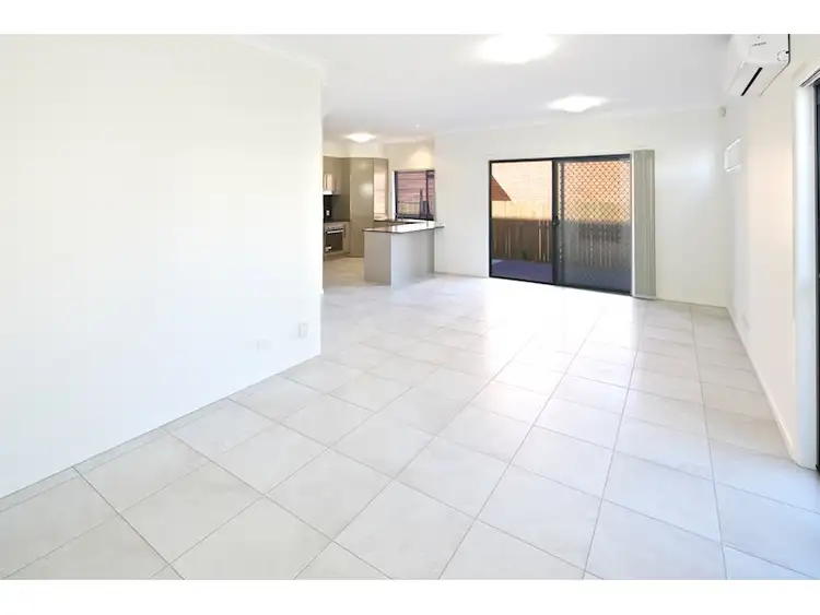 Third view of Homely townhouse listing, 2/28 Homer Street, Cleveland QLD 4163