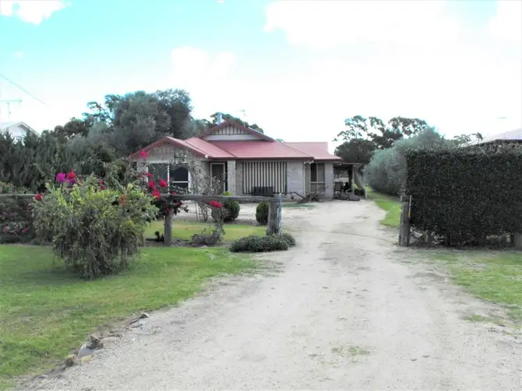 3594 Millmerran Leyburn Road, Leyburn QLD 4365