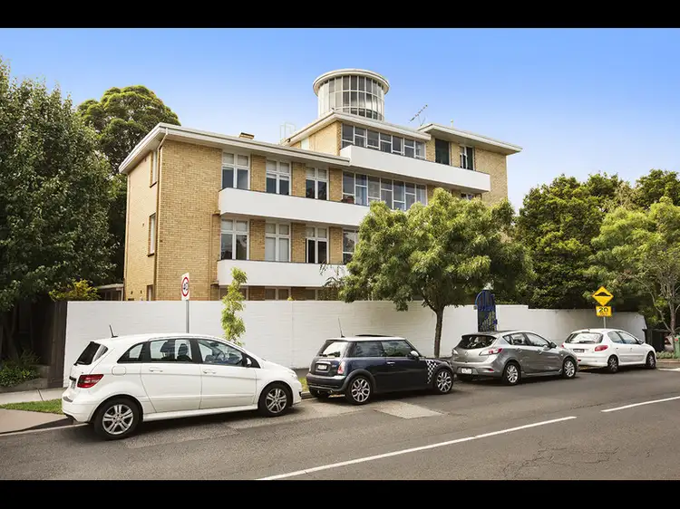 17/68 Mathoura Road, Toorak VIC 3142
