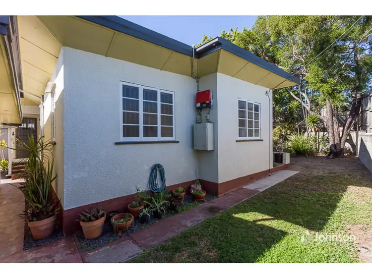 2081 Wynnum Road, Wynnum West QLD 4178
