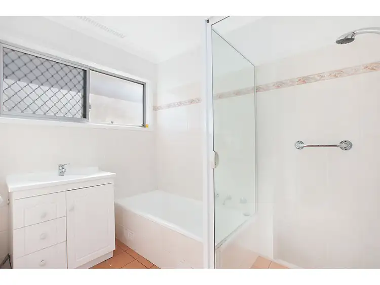 Seventh view of Homely house listing, 19 Swallow Avenue, Woodberry NSW 2322
