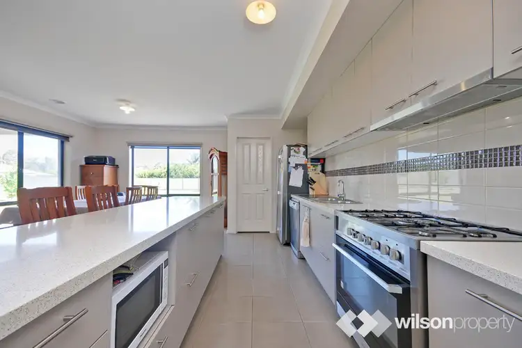 Third view of Homely house listing, 5 Chown Court, Rosedale VIC 3847