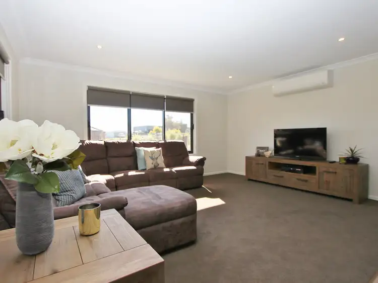 Sixth view of Homely house listing, 5 Kate Court, Mansfield VIC 3722