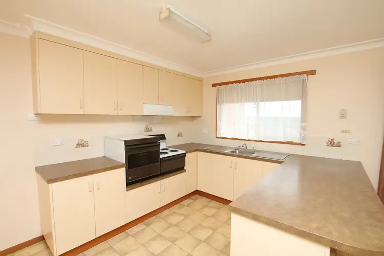 Fourth view of Homely unit listing, 121 Woodend Road, Warrnambool VIC 3280