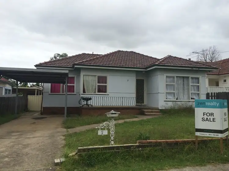 7 Brenan Street, Fairfield NSW 2165