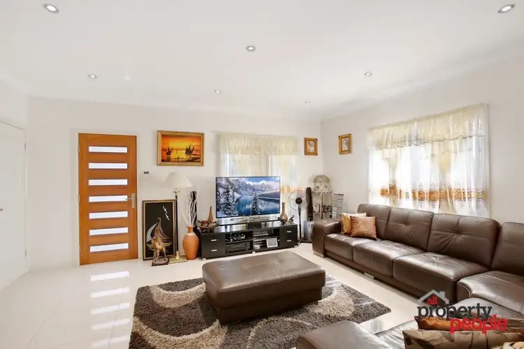 Third view of Homely townhouse listing, 1/308 Railway Parade, Macquarie Fields NSW 2564