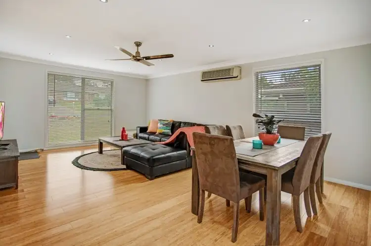Fifth view of Homely house listing, 74 Evelyn Cresent, Thornton NSW 2322