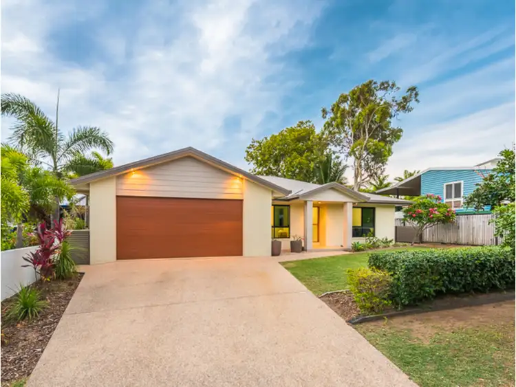 38 O'Brien Esplanade, Shoal Point QLD 4750