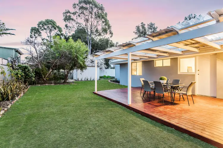 10 Karri Way, Ferndale WA 6148