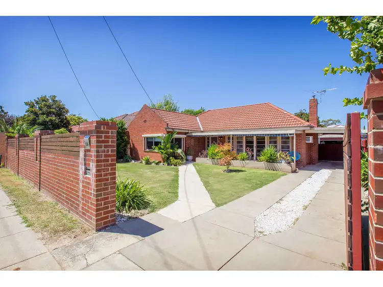 826 Mate Street, North Albury NSW 2640