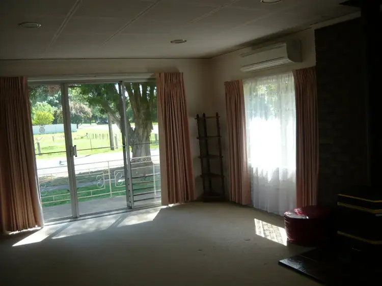 Fifth view of Homely house listing, 42 Garden Street, Benalla VIC 3672