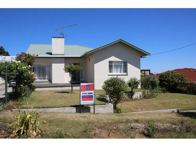 Main view of Homely house listing, 2 Mackenzie Street, Mount Gambier SA 5290