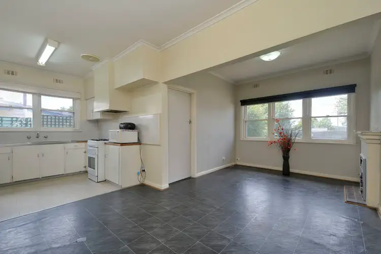 Fifth view of Homely house listing, 6 Fairview Street, Traralgon VIC 3844