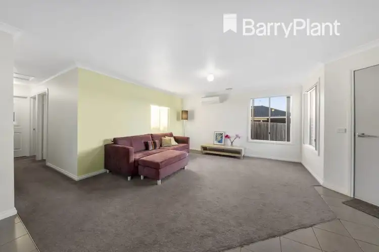 Second view of Homely house listing, 2/27 Silver Gum Drive, Pakenham VIC 3810