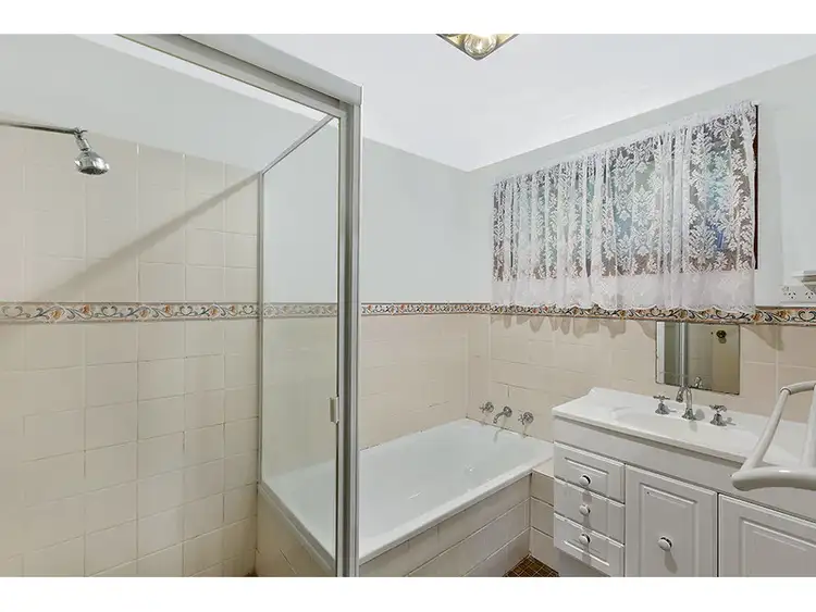 Fifth view of Homely house listing, 41 Gladys Avenue,, Berkeley Vale NSW 2261