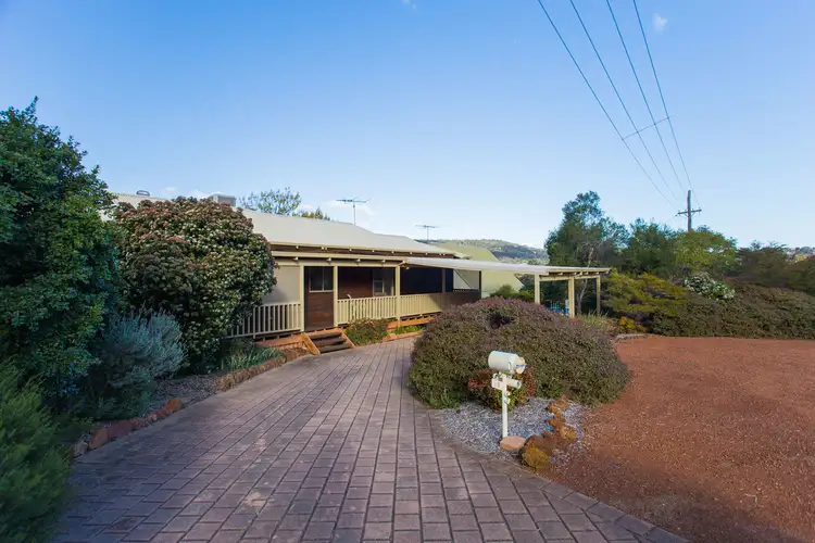 18 Bilkurra Way, Mount Nasura WA 6112