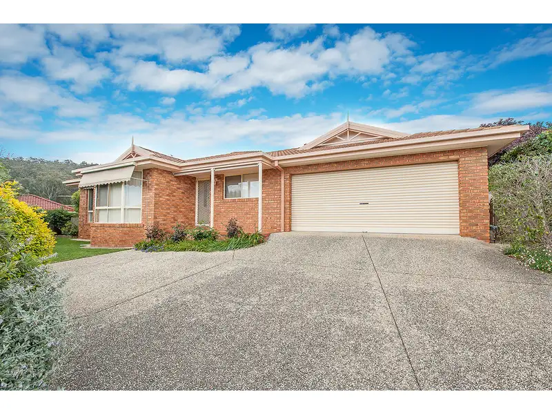 Main view of Homely unit listing, 2/104 Rosedale Drive, West Albury NSW 2640