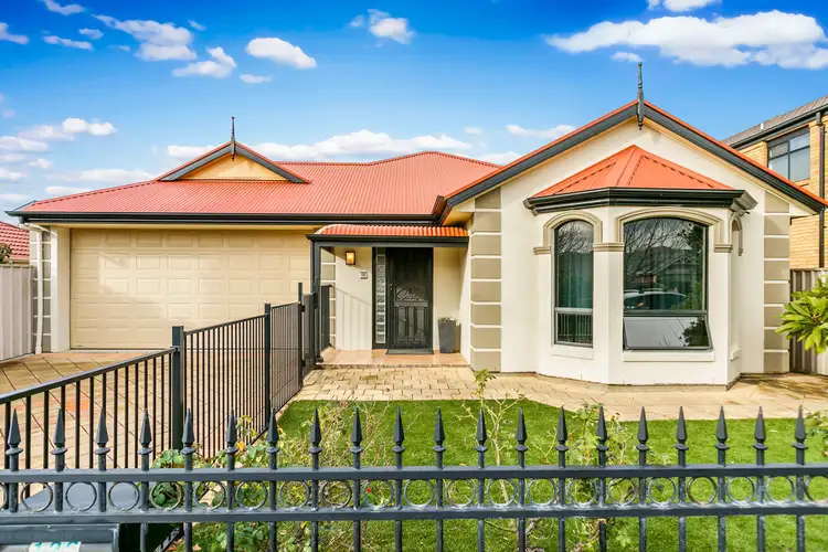126 Bradley Grove, Mitchell Park SA 5043