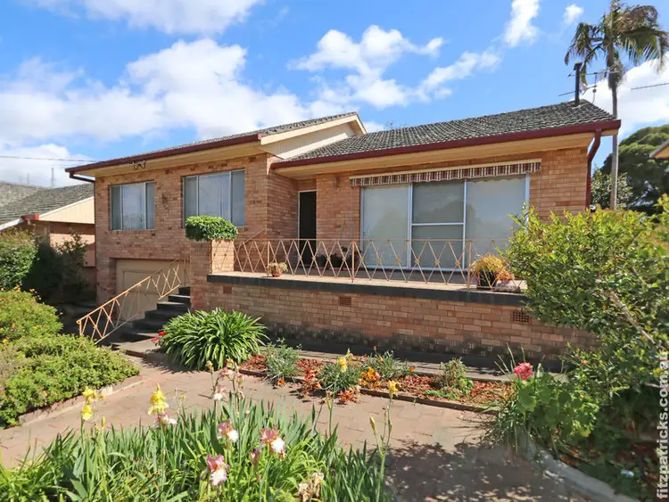 Main view of Homely house listing, 127 Simkin Crescent, Kooringal NSW 2650