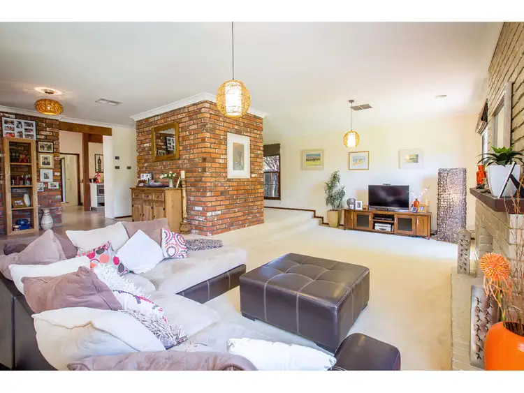 Sixth view of Homely house listing, 538 Spurrway Drive, West Albury NSW 2640