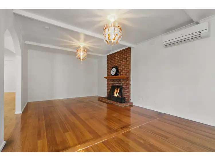 Second view of Homely house listing, 11 St George Court, Frankston VIC 3199