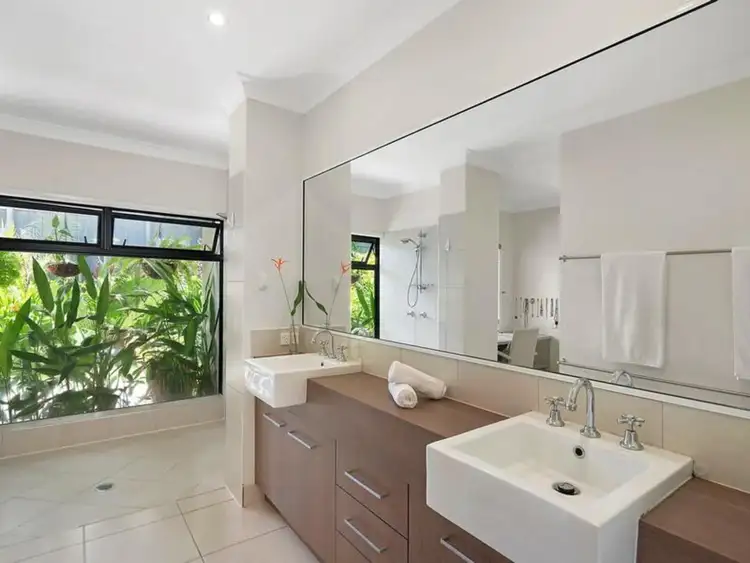 Fifth view of Homely house listing, 4 Floreat Close, Kewarra Beach QLD 4879