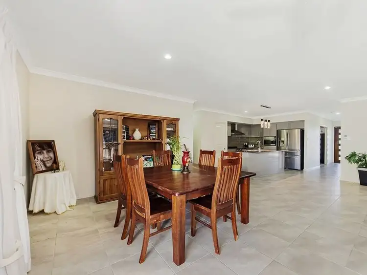 Seventh view of Homely house listing, 2 Forest Oak Court, Chuwar QLD 4306
