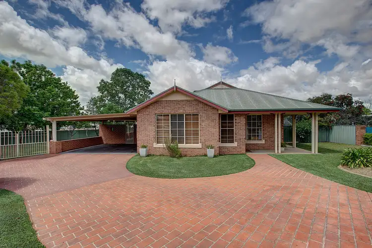 5 Bligh Close, Mudgee NSW 2850