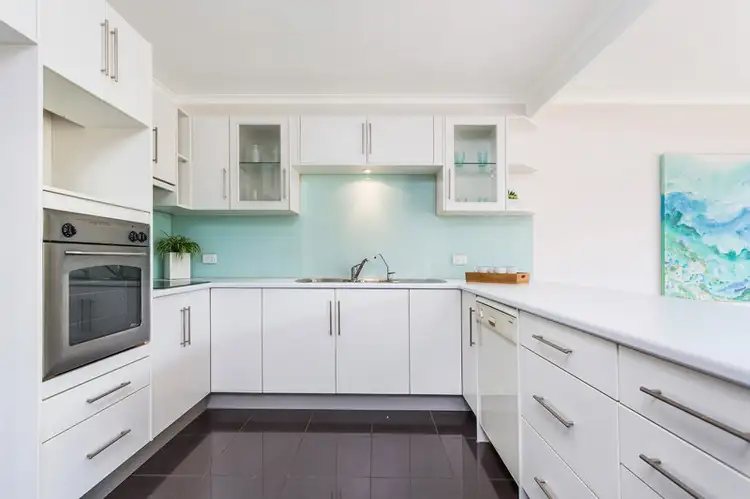 Fifth view of Homely house listing, 4 Cormorant Court, West Lakes Shore SA 5020