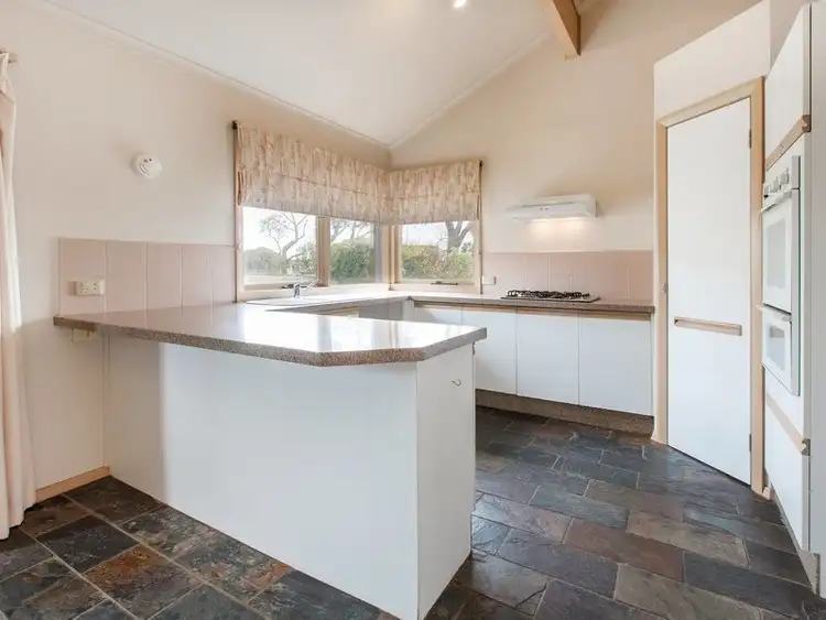 Third view of Homely unit listing, 2/12-14 Clarkestown Avenue, Mount Eliza VIC 3930