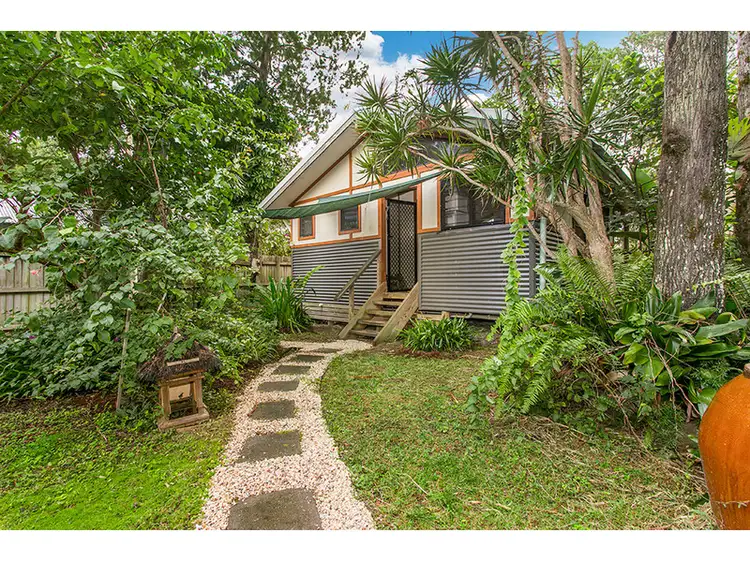 36 Armstrong Street, Suffolk Park NSW 2481