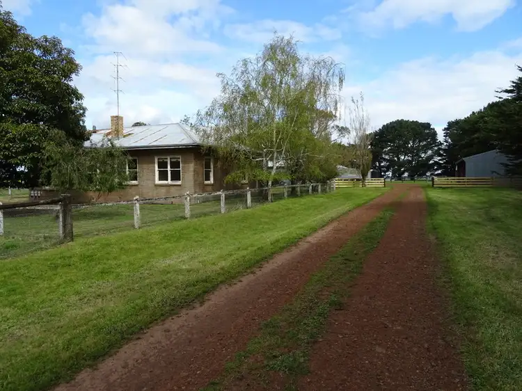 216 Gore's Lane, Penshurst VIC 3289