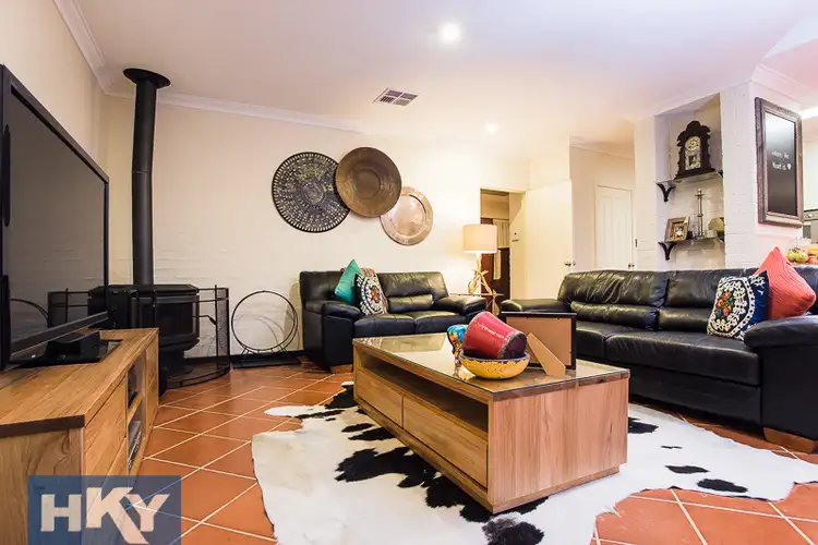 Fifth view of Homely house listing, 2 Mario Court, Lesmurdie WA 6076