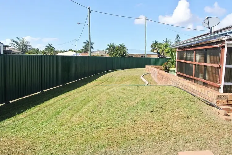 Fifth view of Homely house listing, 1/1 Pandanus Place,, Steiglitz QLD 4207