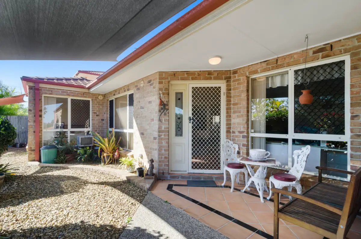 Main view of Homely semi-detached listing, 2/28 Aberdeen Court, Highland Park QLD 4211